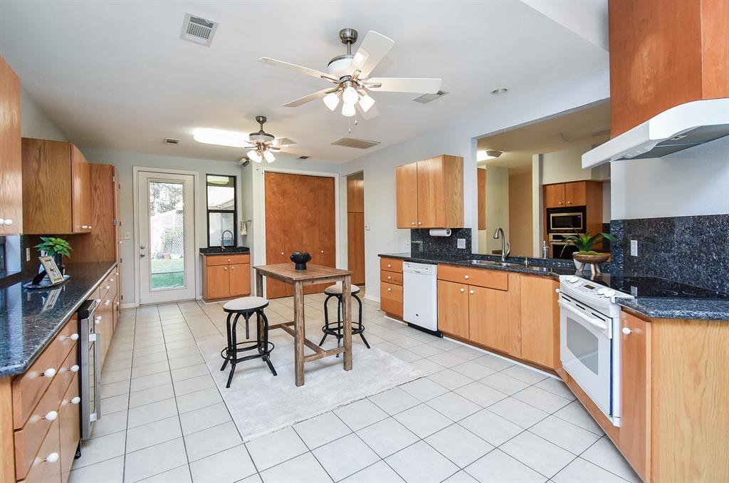 13330 Woodside Lane, Cypress, Texas image 19