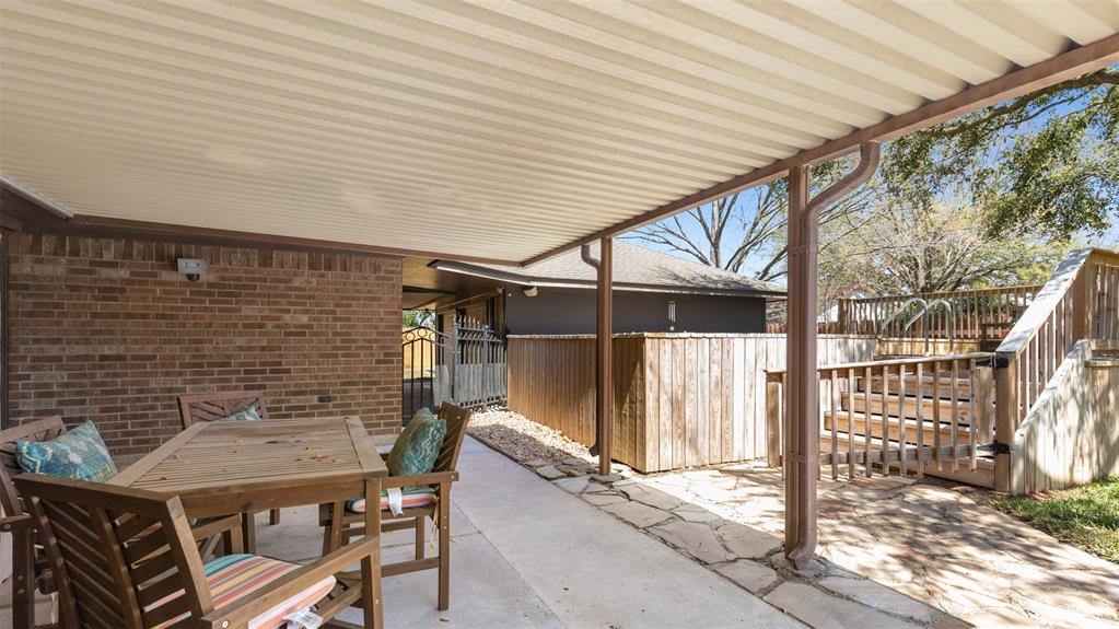 1429 N Park Ridge Drive, Deer Park, Texas image 22