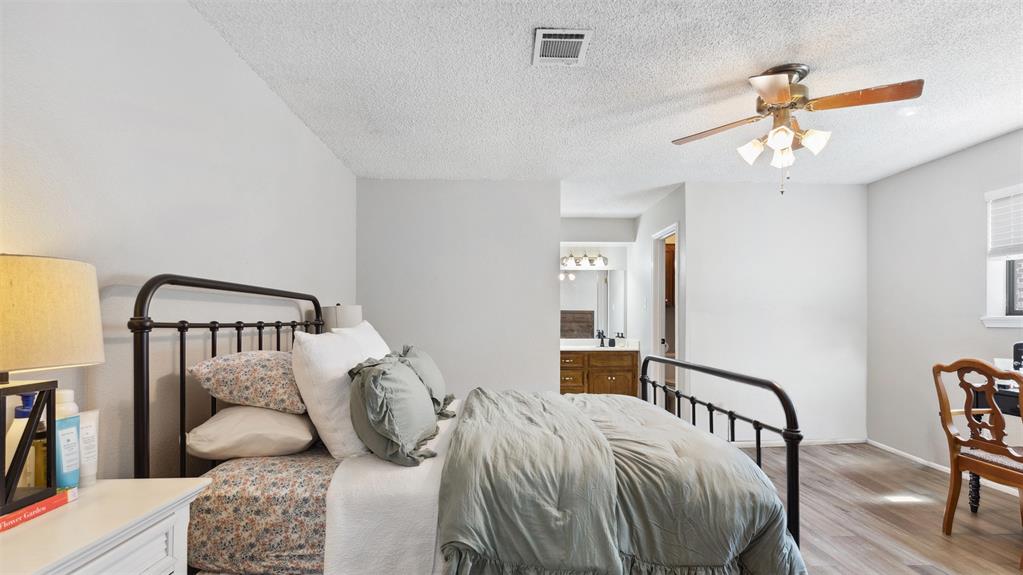 1429 N Park Ridge Drive, Deer Park, Texas image 18