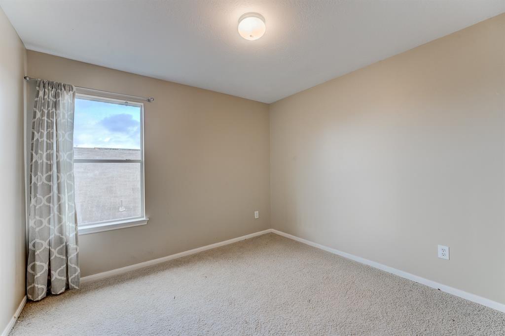 753 Grassy Knoll Lane, La Marque, Texas image 37