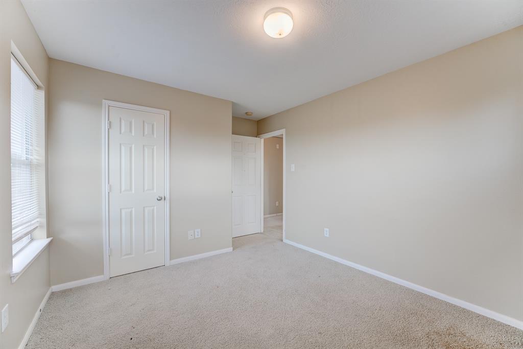 753 Grassy Knoll Lane, La Marque, Texas image 40