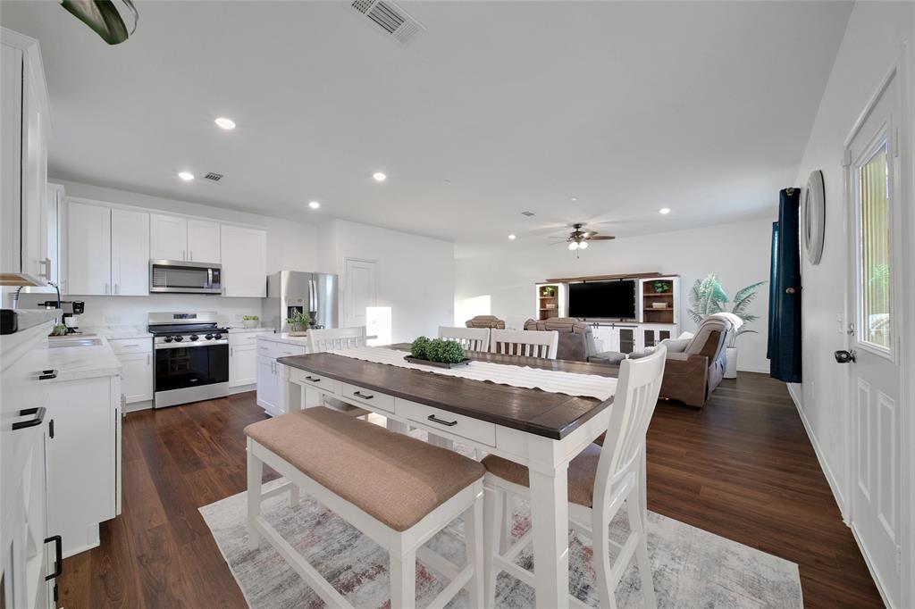 16322 Fontana Court, Conroe, Texas image 5