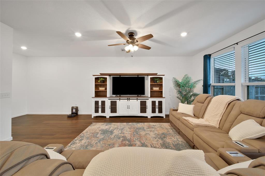 16322 Fontana Court, Conroe, Texas image 16