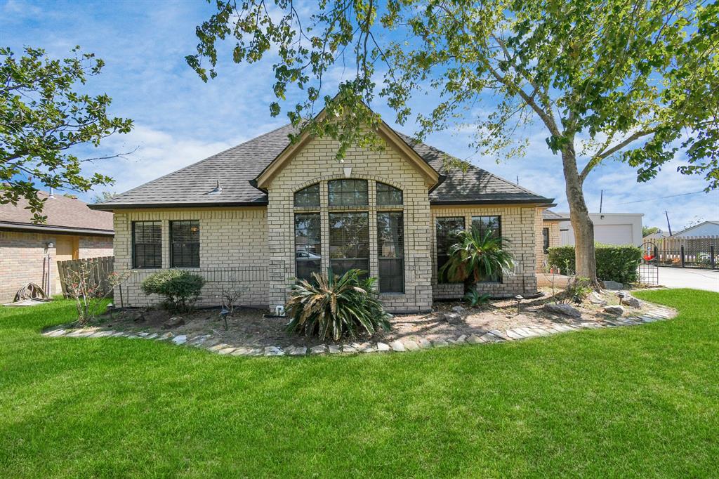 1822 Gaucho Circle, La Porte, Texas image 35