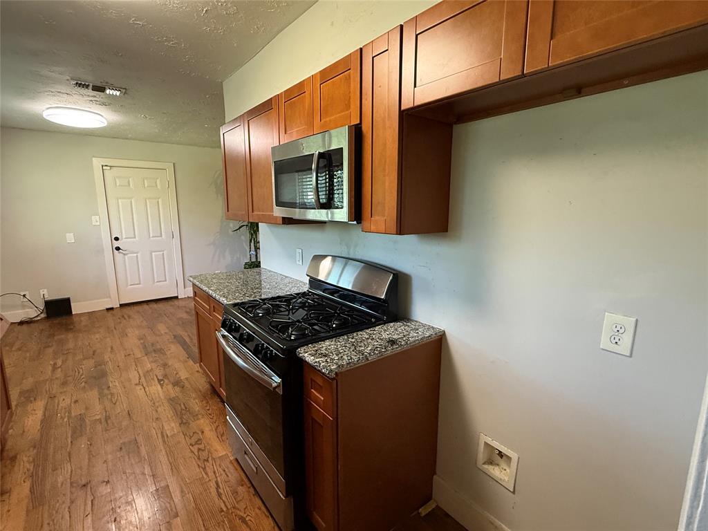 10317 Kelburn Drive, Houston, Texas image 10