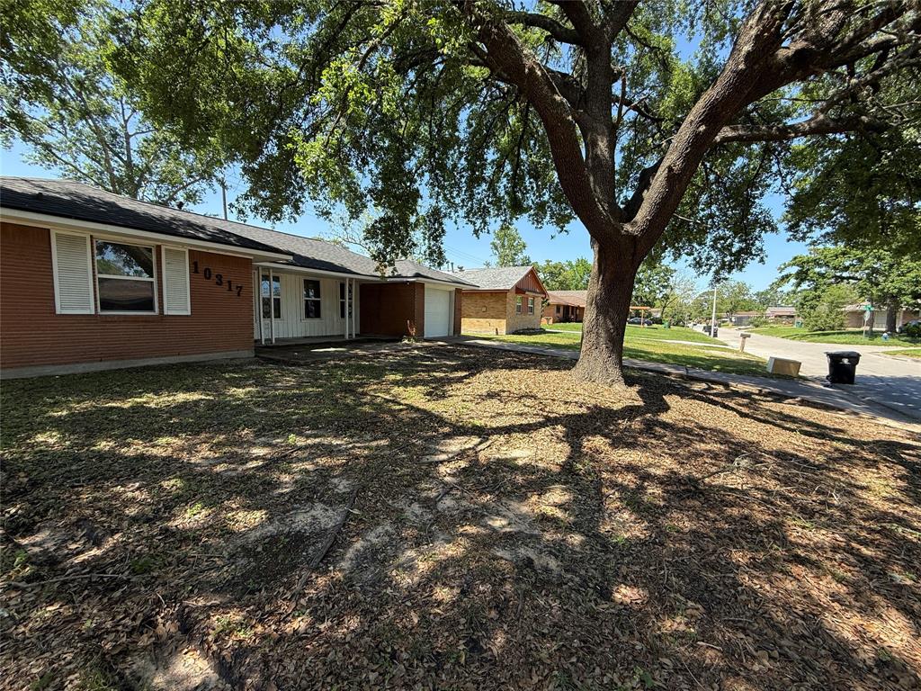 10317 Kelburn Drive, Houston, Texas image 4
