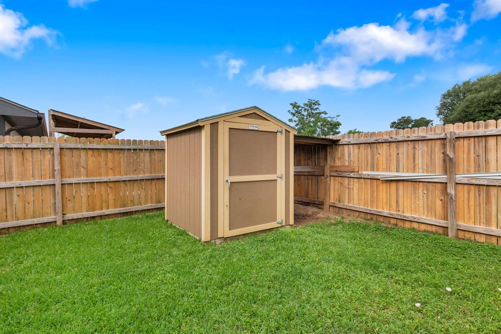 1900 Basil Court, Bryan, Texas image 11