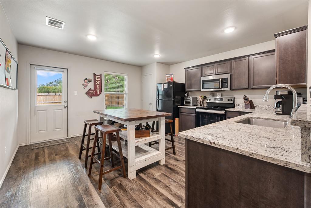 1900 Basil Court, Bryan, Texas image 15