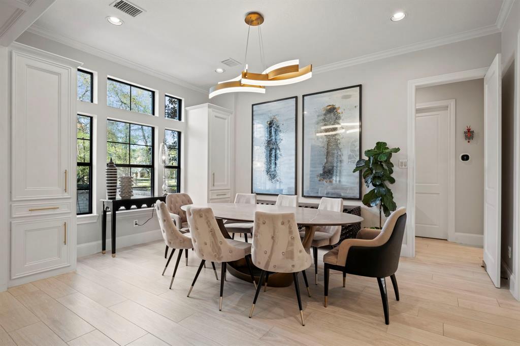 3702 Deerbend Court