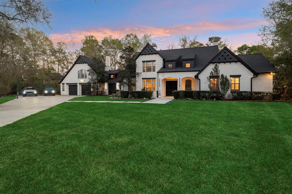 3702 Deerbend Court