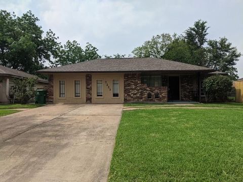 Photo of 7223 Valmont Drive, Houston, TX 77016 (MLS # 89005151)