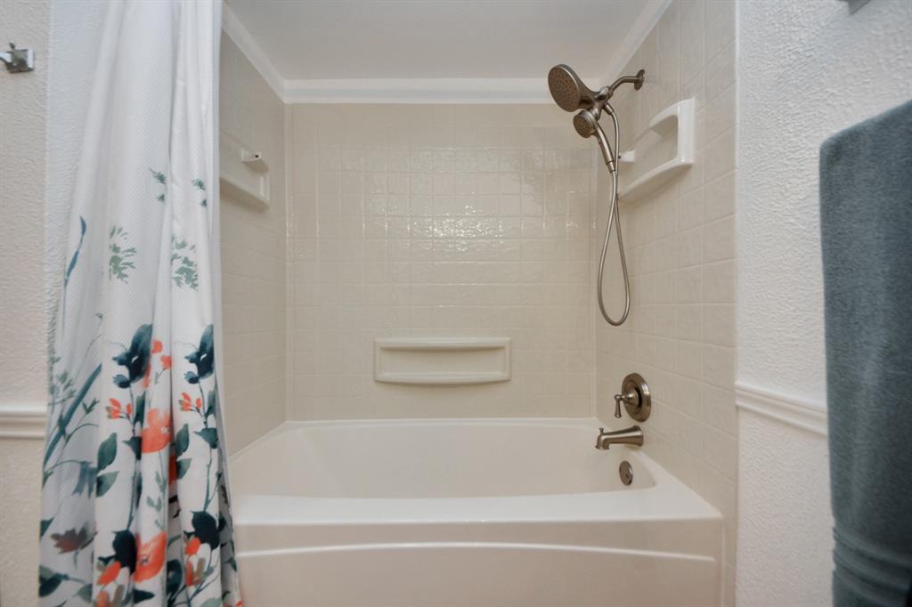 301 County Road 294, Alvin, Texas image 19