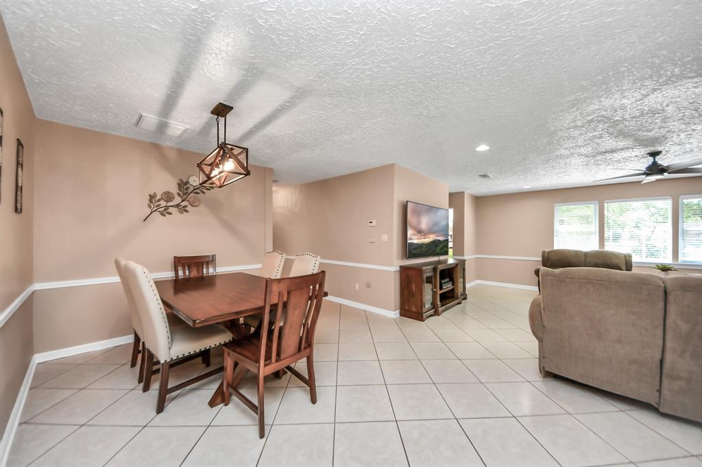 301 County Road 294, Alvin, Texas image 10
