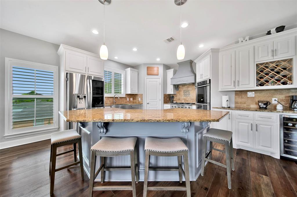 610 S Shady Lane, La Porte, Texas image 6