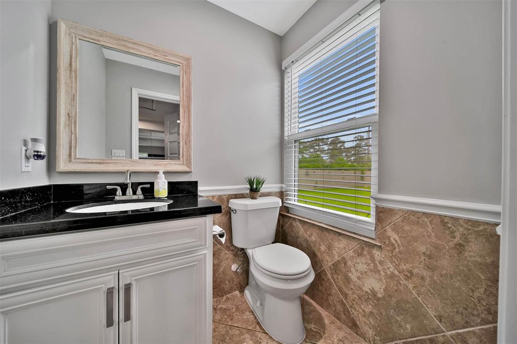 610 S Shady Lane, La Porte, Texas image 38