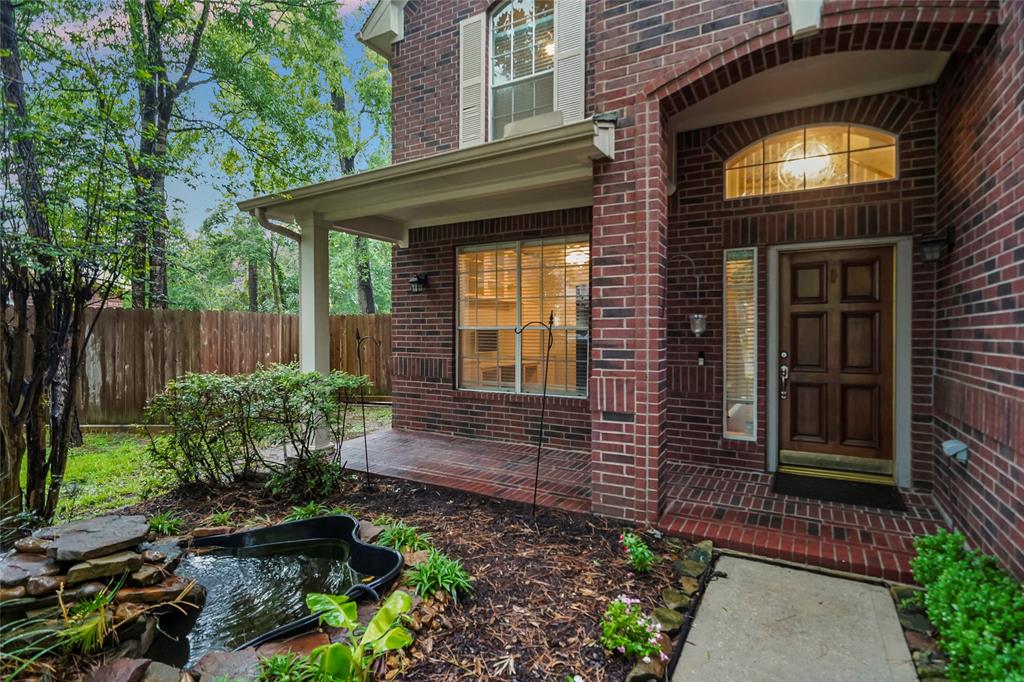 2 Florian Court, The Woodlands, Texas image 2