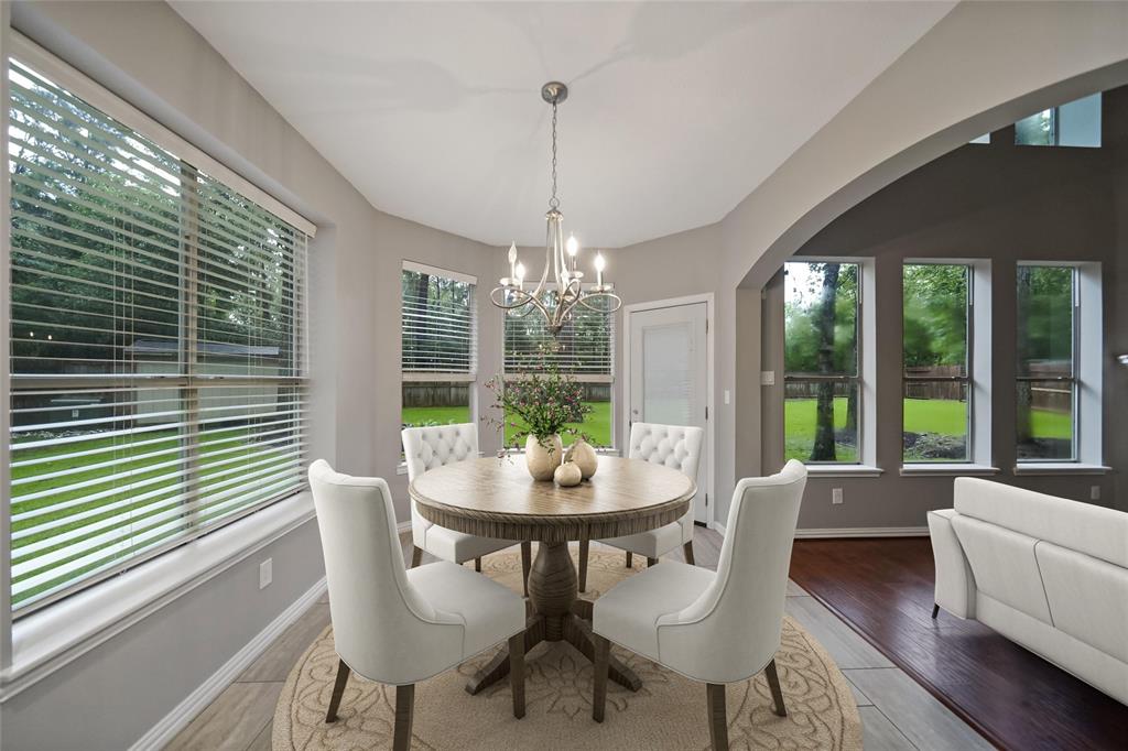 2 Florian Court, The Woodlands, Texas image 4