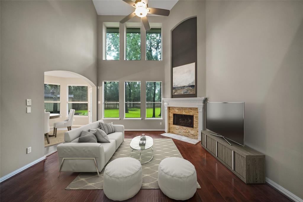 2 Florian Court, The Woodlands, Texas image 3