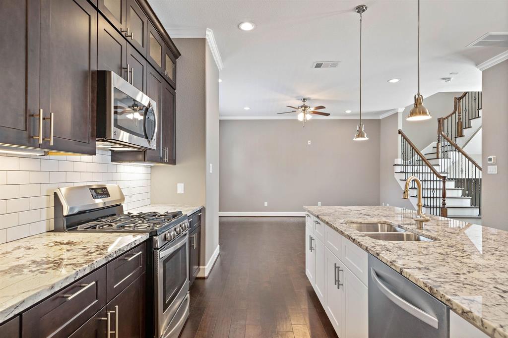 610 W 28th Street #B, Houston, Texas image 10