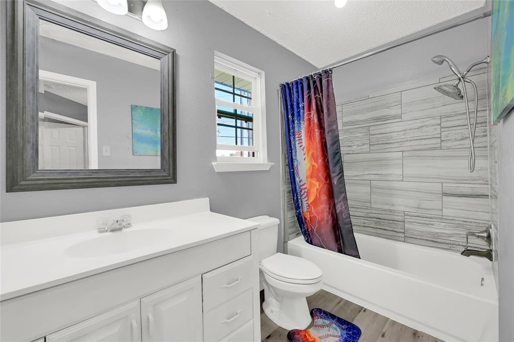 1309 Carefree Drive, League City, Texas image 13