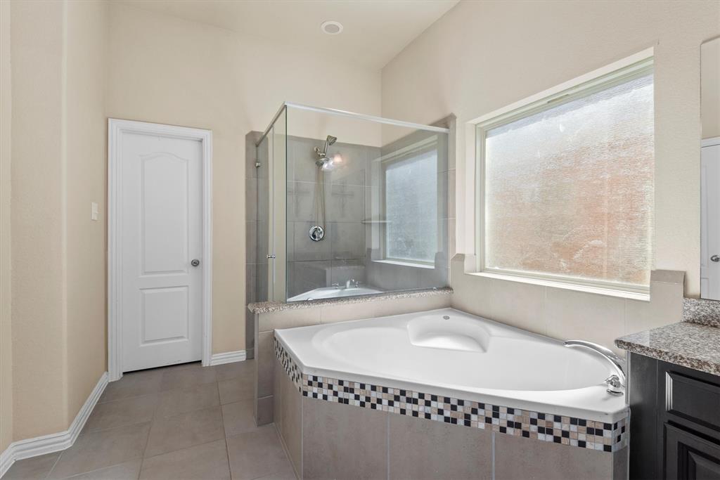 21126 Normandy Glen St St, Kingwood, Texas image 29
