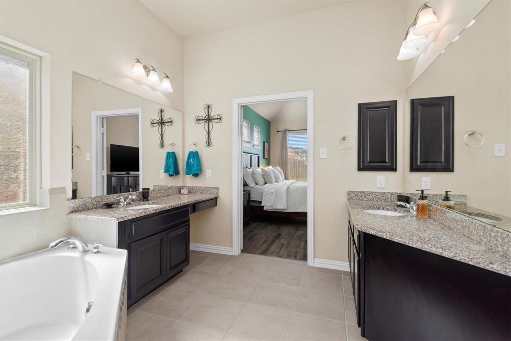 21126 Normandy Glen St St, Kingwood, Texas image 30