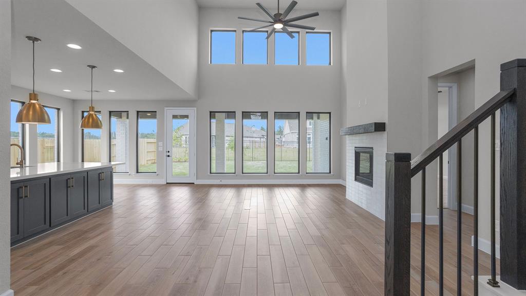18411 Chameleon Court, Conroe, Texas image 3