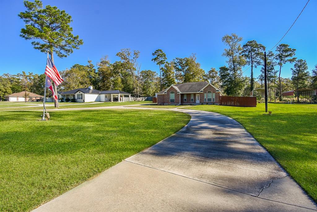 195 Robinson Tract, Livingston, Texas image 4