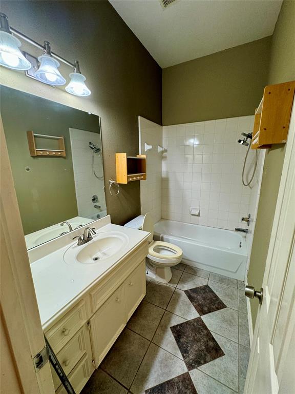 7503 Northwoods Drive, Sugar Land, Texas image 35