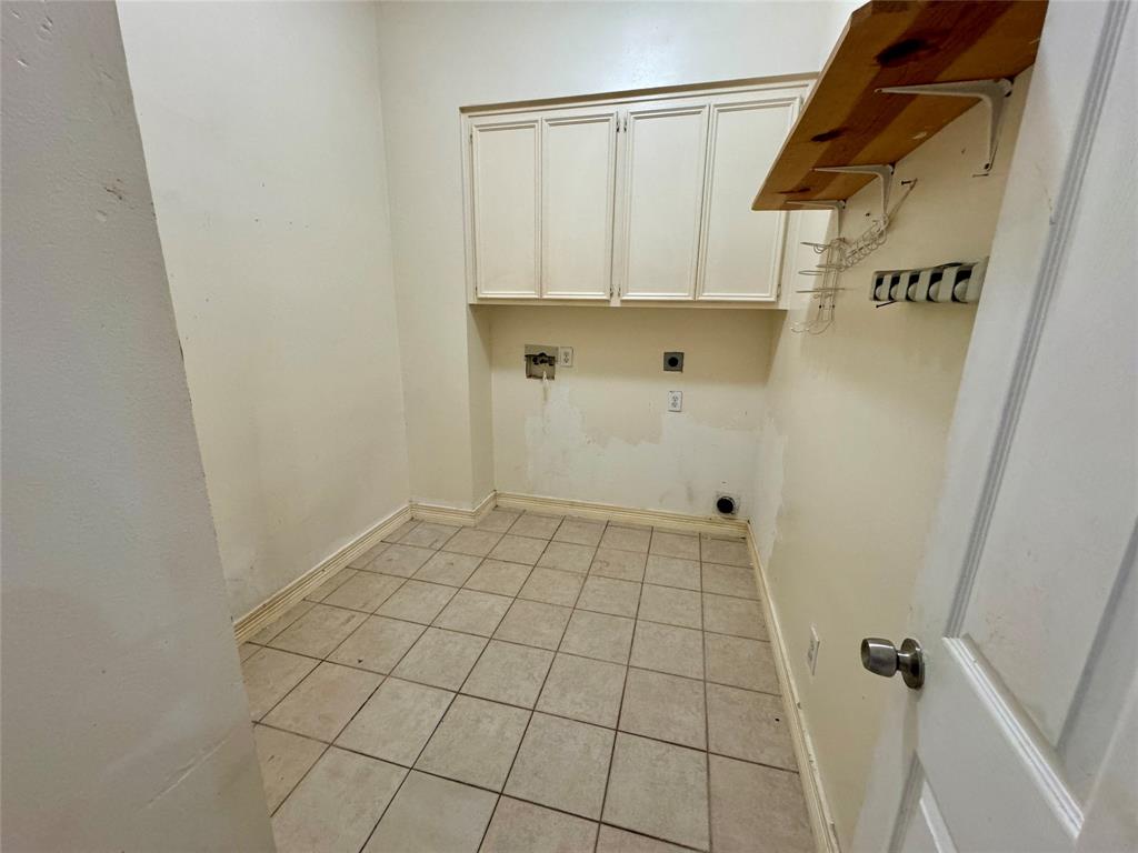 7503 Northwoods Drive, Sugar Land, Texas image 19