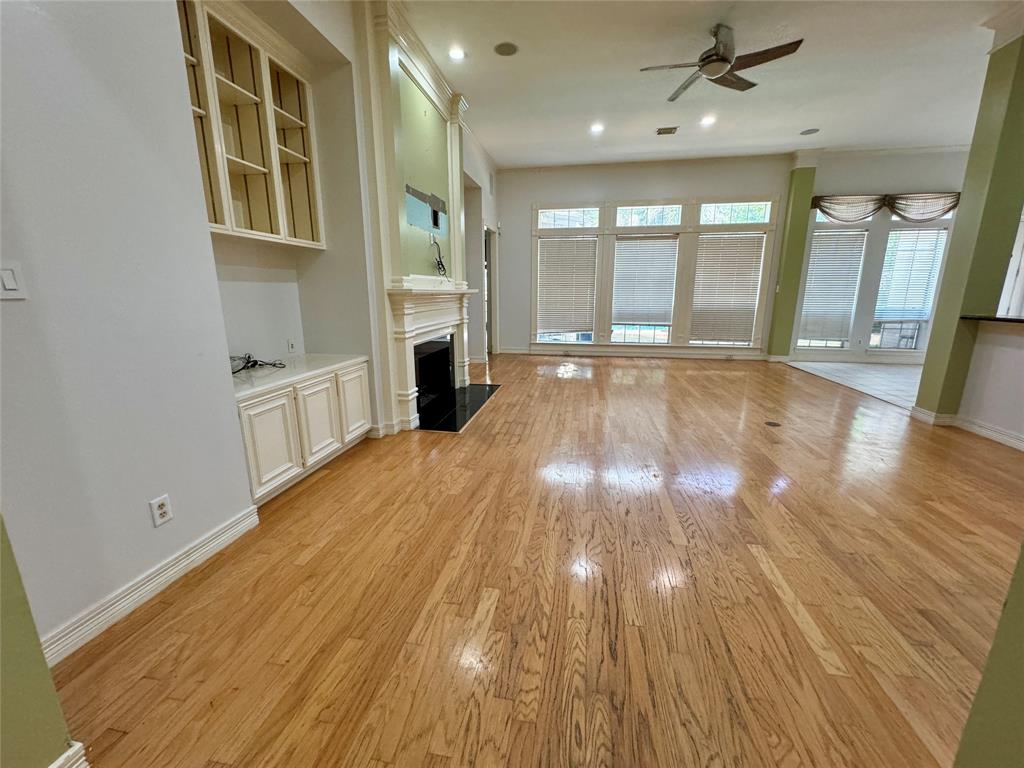 7503 Northwoods Drive, Sugar Land, Texas image 10