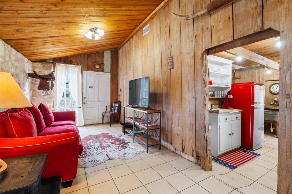 3499 W Us Highway 290, Fredericksburg, Texas image 35