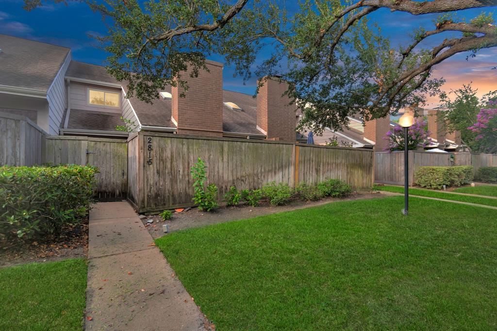 2815 Panagard Drive #38, Houston, Texas image 2