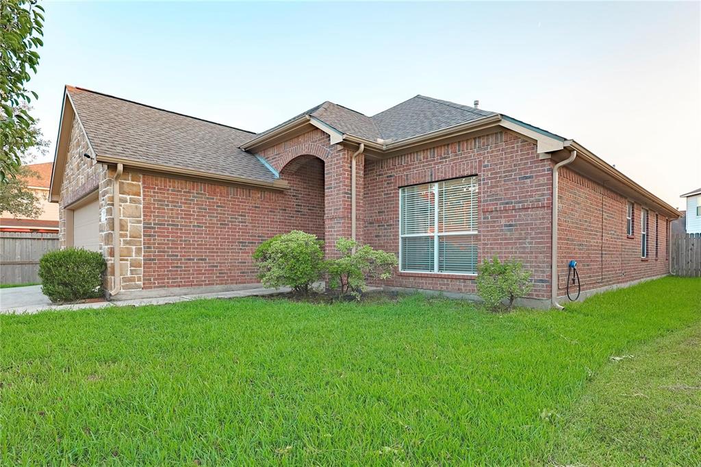 18411 Madisons Crossing Lane, Tomball, Texas image 3