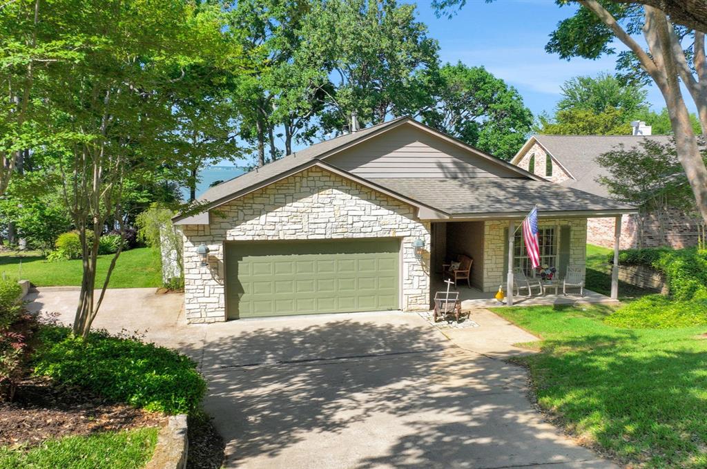 251 Lake Oaks Boulevard, Coldspring, Texas image 39
