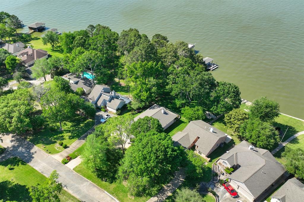251 Lake Oaks Boulevard, Coldspring, Texas image 41