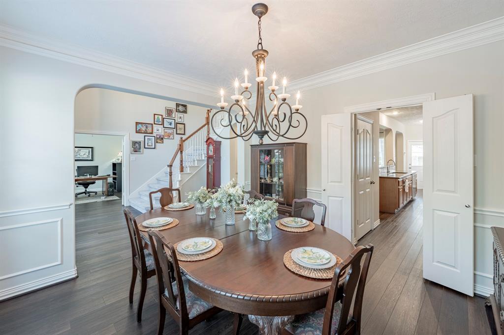 114 S Bluff Creek Circle, The Woodlands, Texas image 15