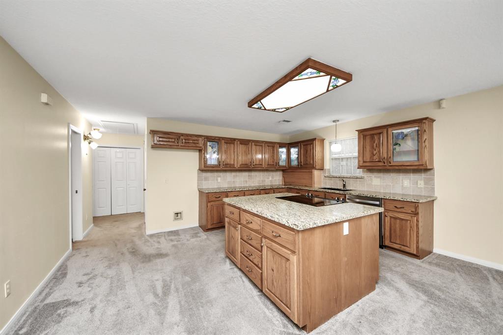 1306 Quail Hollow Lane, Sealy, Texas image 27