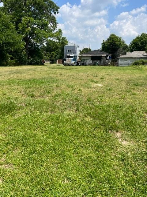 00 E 31st Street, Houston, Texas image 4