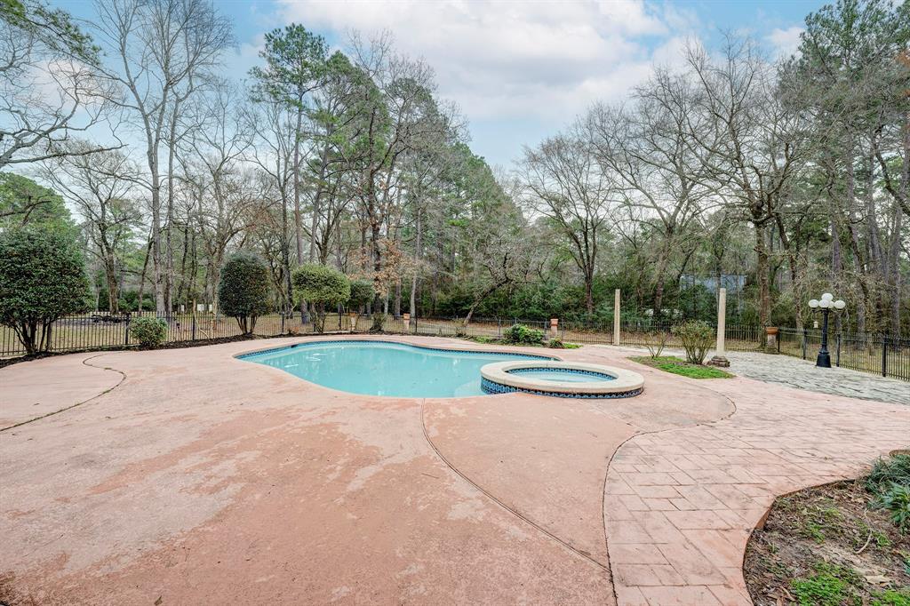 27118 Stagecoach Crossing Drive, Magnolia, Texas image 18