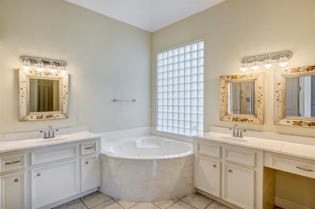 27118 Stagecoach Crossing Drive, Magnolia, Texas image 11