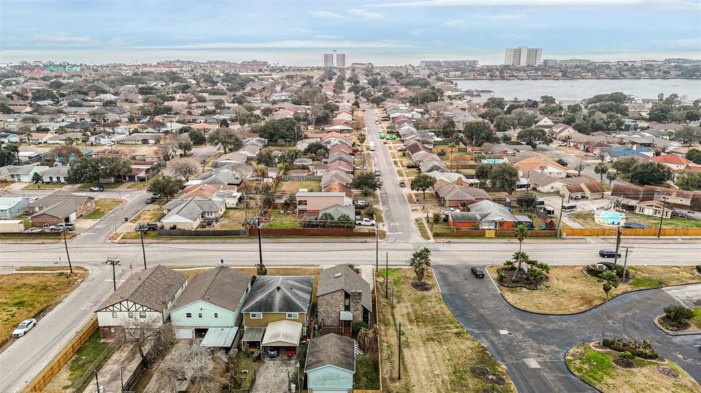 7308 Jones Drive, Galveston, Texas image 40