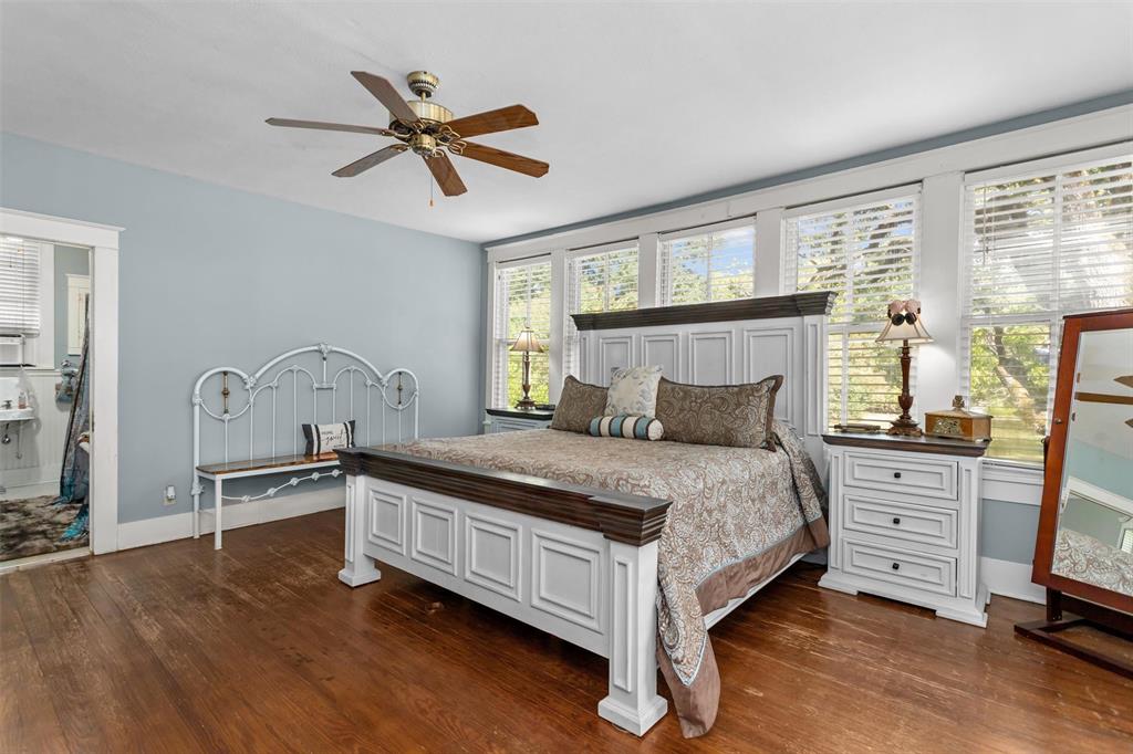 712 Lamar Avenue, Crockett, Texas image 30