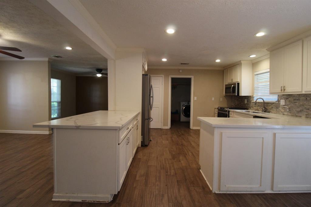 20103 Dering Court, Katy, Texas image 6