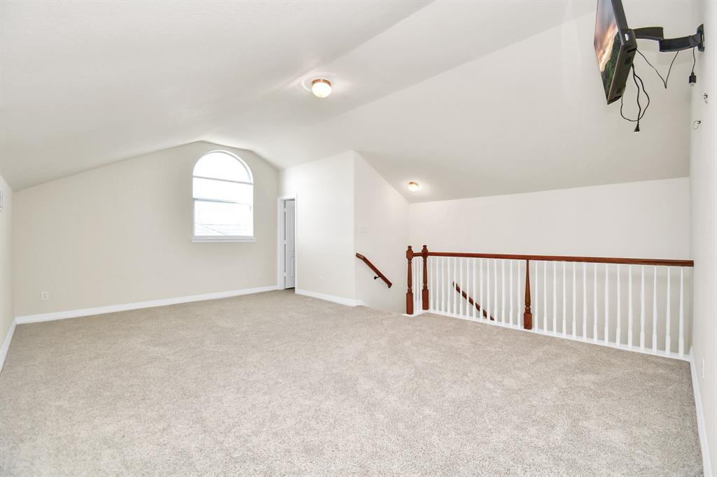 8810 Black Horse Road, Baytown, Texas image 23