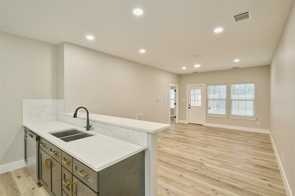 716 Old Magnolia Road, Conroe, Texas image 8
