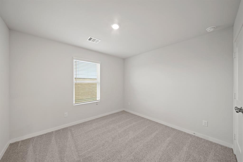 2011 Spyglass Drive, Navasota, Texas image 15