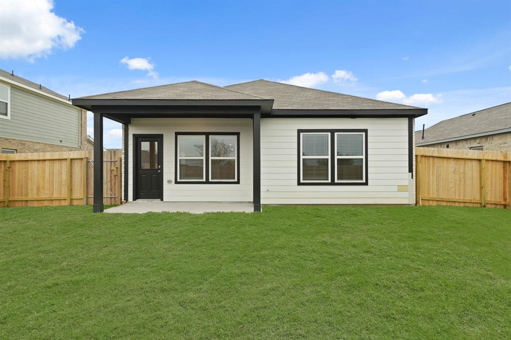 2011 Spyglass Drive, Navasota, Texas image 19