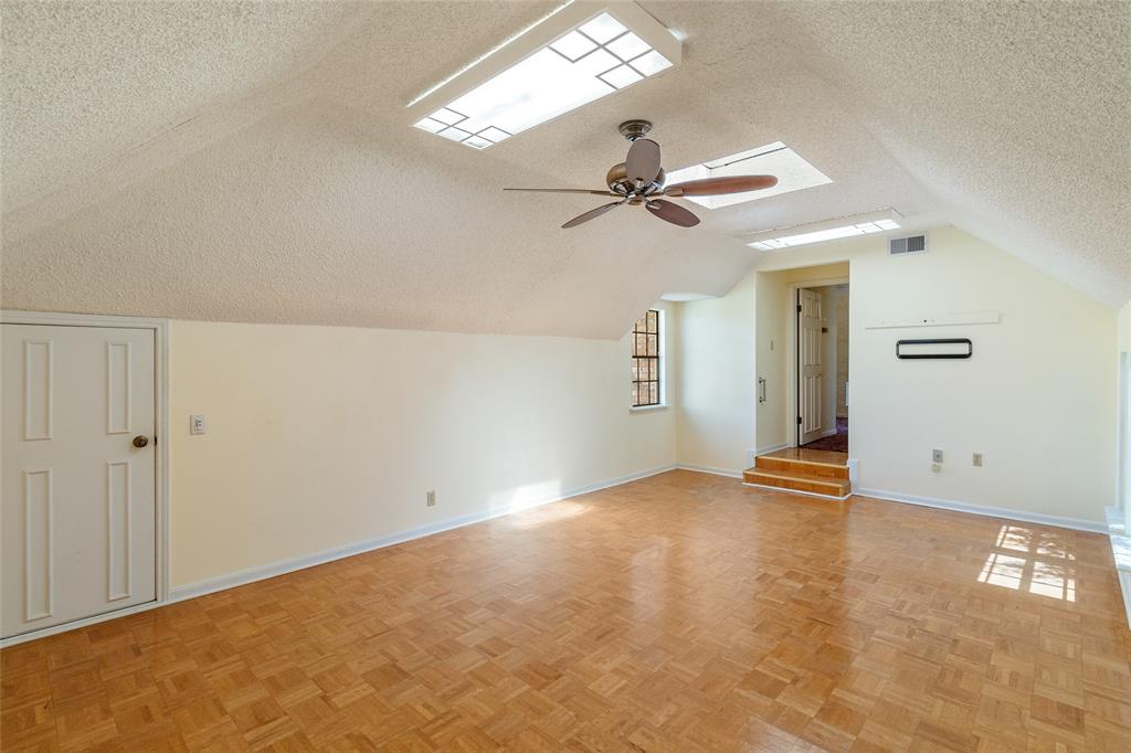 2265 River Valley Drive, West Columbia, Texas image 42