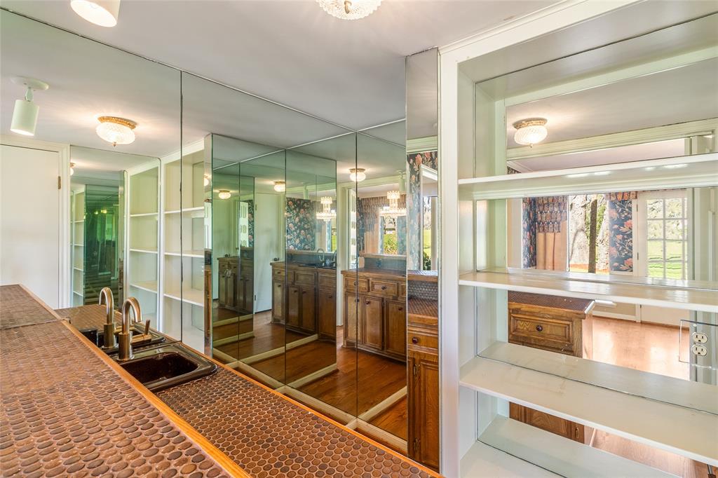 2265 River Valley Drive, West Columbia, Texas image 11